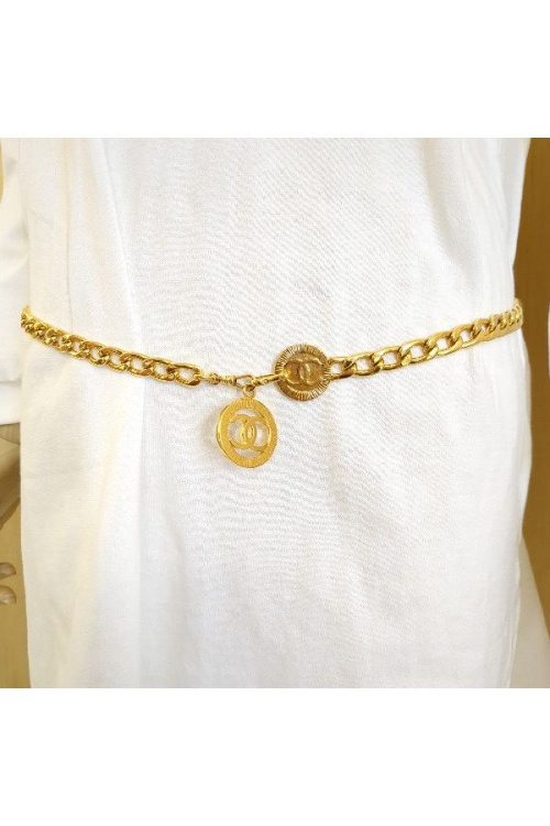 CHANEL（シャネル）のチェーンベルト