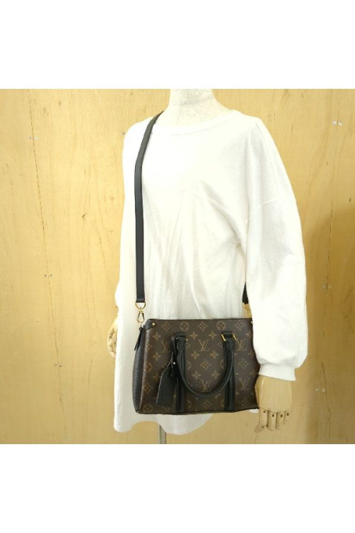 LOUIS VUITTON（ルイヴィトン）のM44898