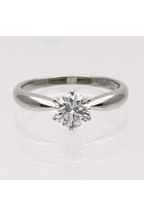指輪のロイヤルアッシャー（ROYAL ASSCHER）