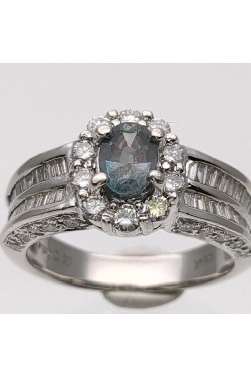 リングのアレキサンドライト