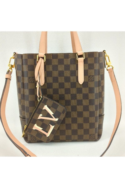 ショルダーバッグのルイ・ ヴィトン（LOUIS VUITTON）
