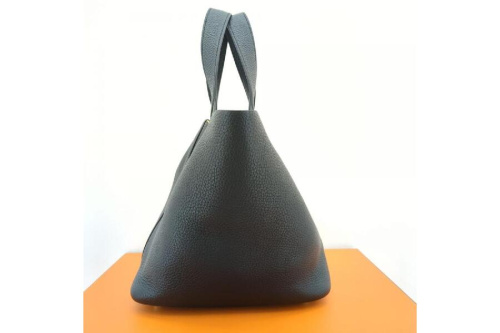 ハンドバッグのエルメス（HERMES）