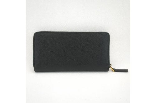 長財布のグッチ（GUCCI）