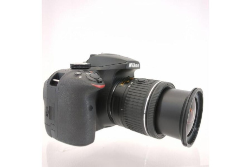 ニコン（NIKON）のデジタルカメラ