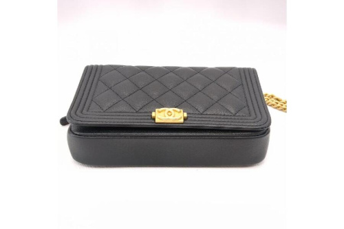 シャネル（CHANEL）のキャビアスキン