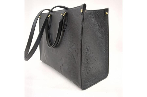 モノグラムアンプラント