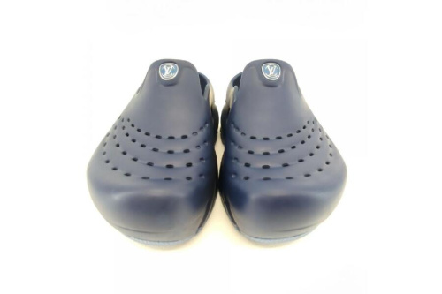 サンダルのルイ・ ヴィトン（LOUIS VUITTON）