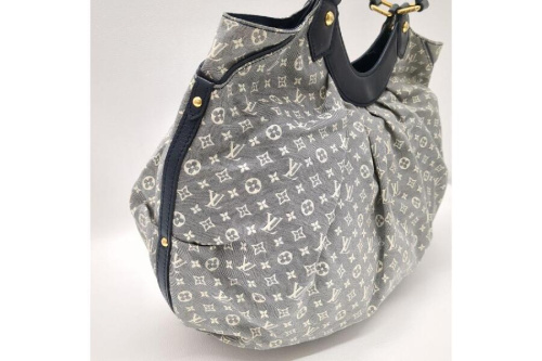 ルイ・ ヴィトン（LOUIS VUITTON）のモノグラムイディール
