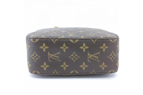 ルイ・ ヴィトン（LOUIS VUITTON）のスポンティーニ