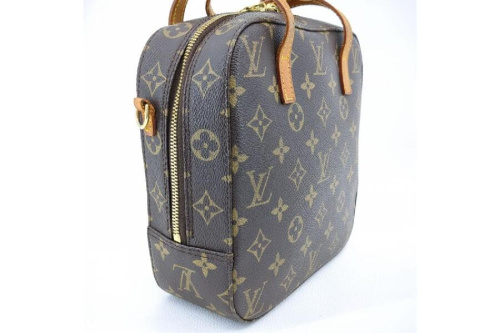 スポンティーニのモノグラム