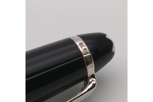 モンブラン(MONTBLANC)の高級筆記具