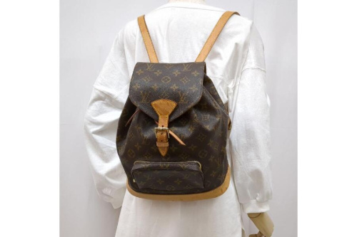 リュックのルイ・ ヴィトン（LOUIS VUITTON）