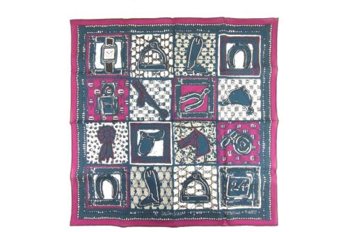 ファッション小物のスカーフ