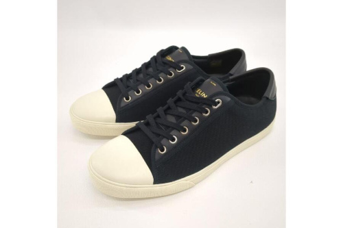 シューズ・靴のスニーカー