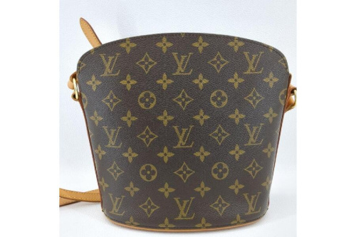 ショルダーバッグのルイ・ ヴィトン(LOUIS VUITTON)
