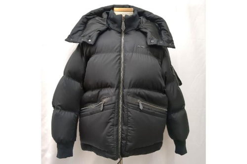 ファッションのアウター