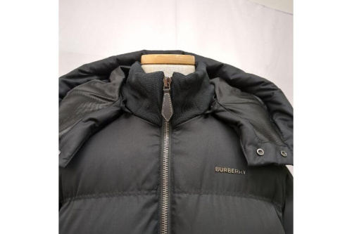 ダウンジャケット