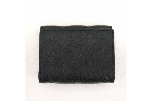 財布のルイ・ ヴィトン(LOUIS VUITTON)