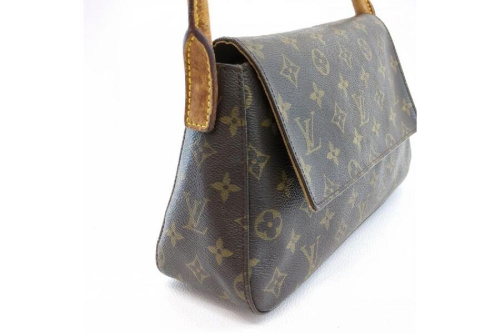 ショルダーバッグのルイ・ ヴィトン（LOUIS VUITTON）