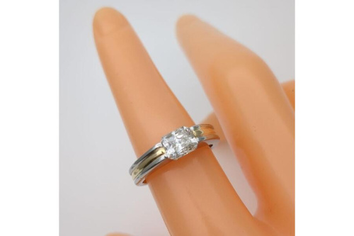 新入荷のプラチナ