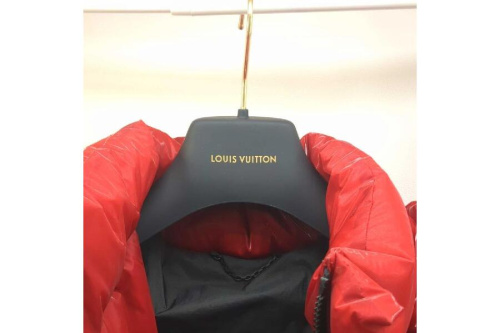 ダウンジャケットの新入荷