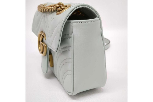 グッチ（GUCCI）のチェーンショルダー