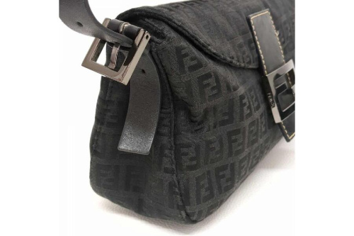 フェンディ（FENDI）の新入荷