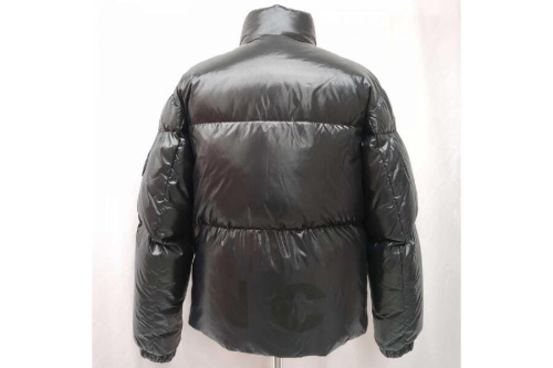 ダウンジャケットのFRIESIAN GIUBBOTTO