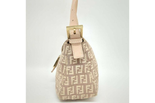 フェンディ（FENDI）のマンマバケット