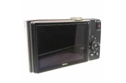 ニコン(Nikon)のコンパクトデジタルカメラ