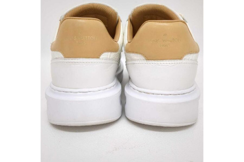 新入荷のモノグラム