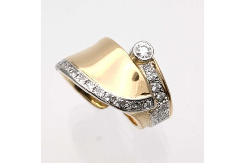 K18の石川暢子 (NOBUKO ISHIKAWA)