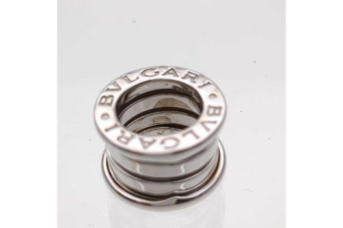 指輪のブルガリ(BVLGARI)