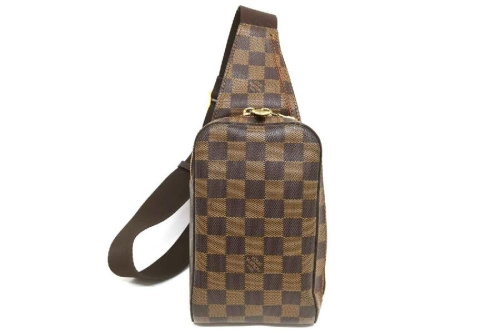 バッグのボディバッグ