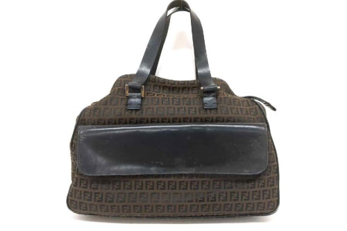 バッグのハンドバッグ