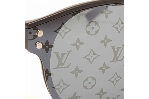 新入荷のメンズファッション