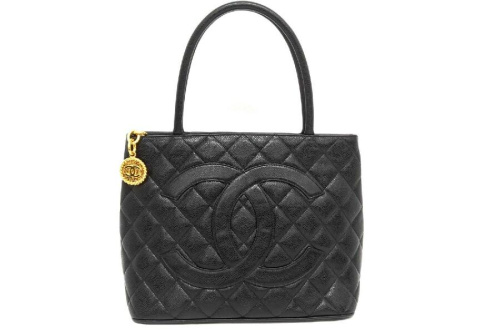 トートバッグのシャネル（CHANEL）