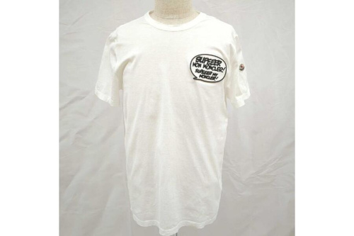 ファッションのTシャツ