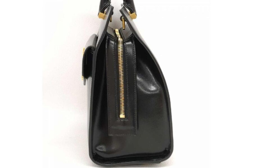 サンローラン（SAINT LAURENT）のYSL