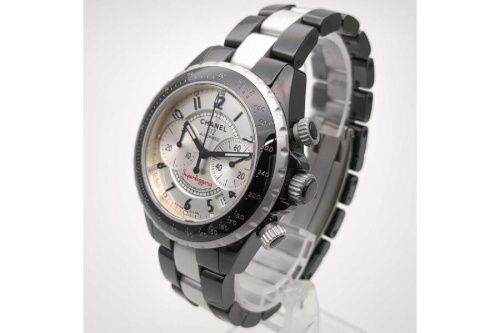 ブランド時計のシャネル（CHANEL）