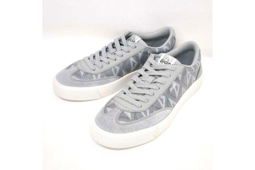 シューズ・靴のスニーカー