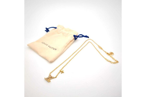 ルイ・ ヴィトン（LOUIS VUITTON）のLVアイコニック