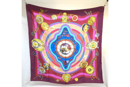 ファッション小物のスカーフ