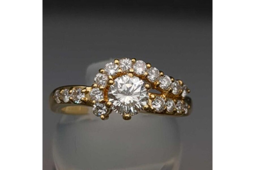 ジュエリーの指輪