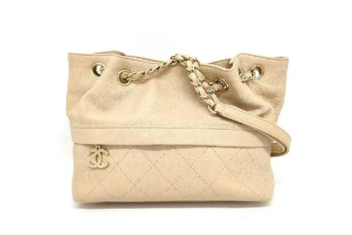 シャネル（CHANEL）のキャビアスキン