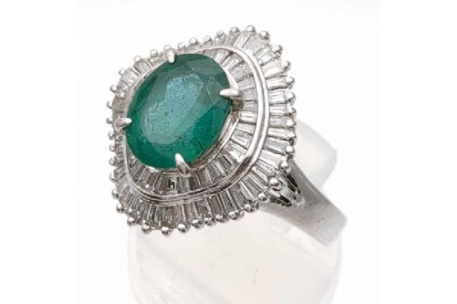 新入荷のプラチナ