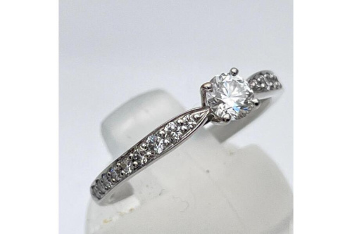 指輪のティファニー（Tiffany＆Co.）