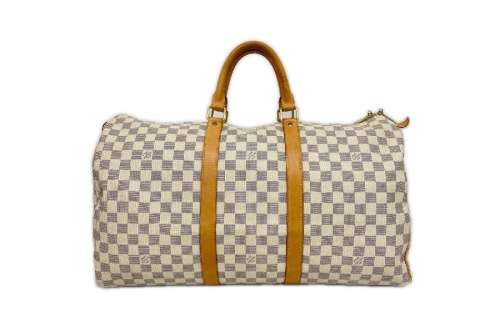 バッグのボストンバッグ