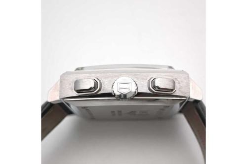 モナコのCW2111-0