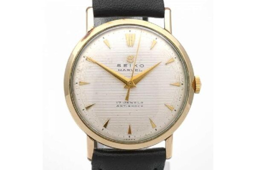 メンズ腕時計の機械式時計